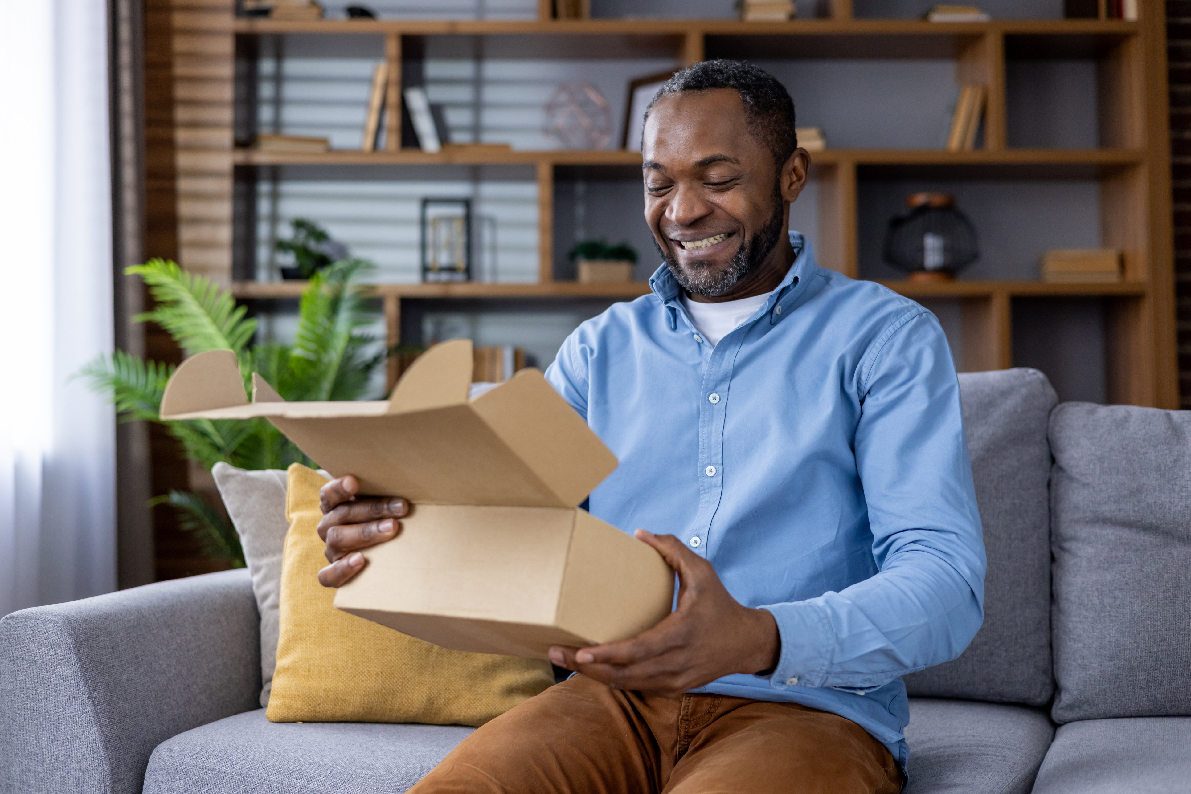 Air freight shipping route map